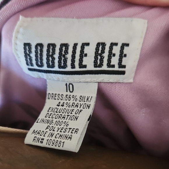 Robbie Bee Y2K Plum Velvet And Silk Beaded Dress - Picture 3 of 14